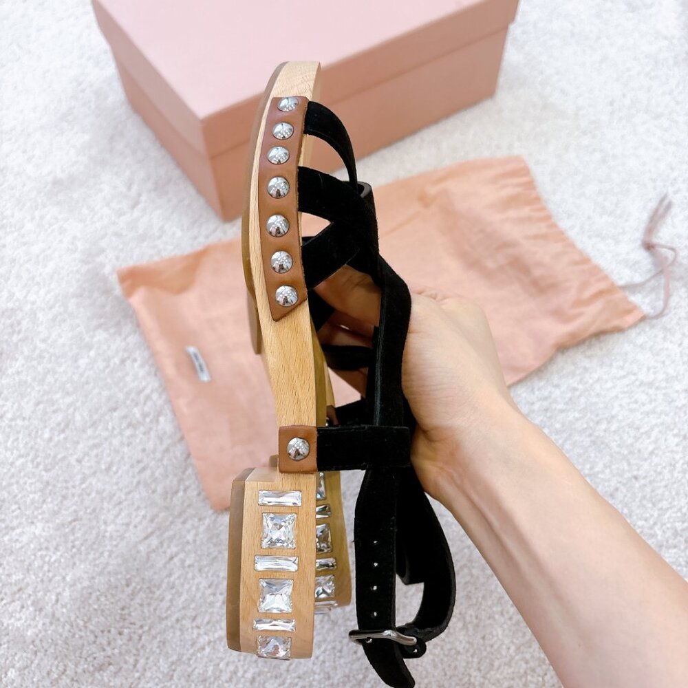 BRAND NEW WITH PACKAGING, BOX MIUMIU SANDALS